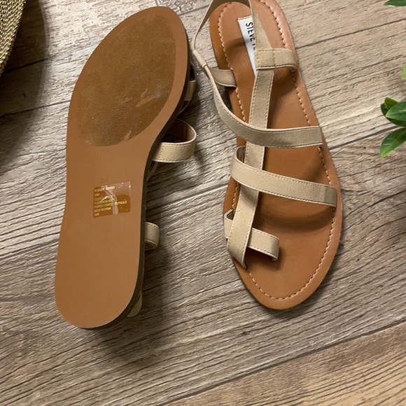 Steve Madden Flexie Sandals - Picture 2 of 5